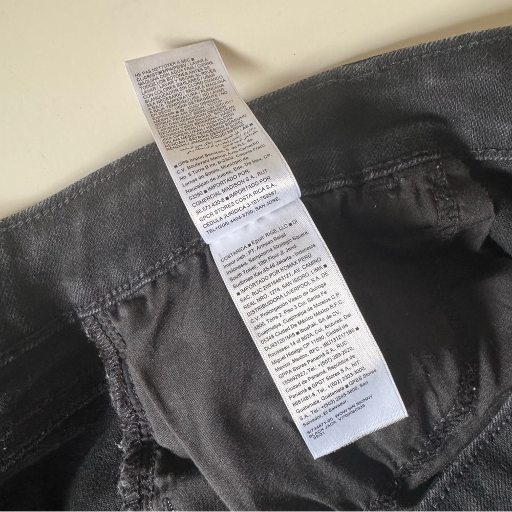 Old Navy Sz14 Black Mid-Rise Super Skinny Jeans - Picture 8 of 8